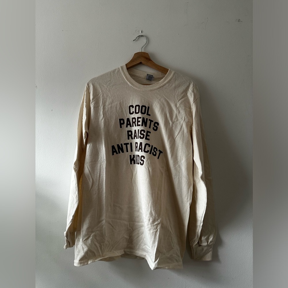 L/S graphic tee